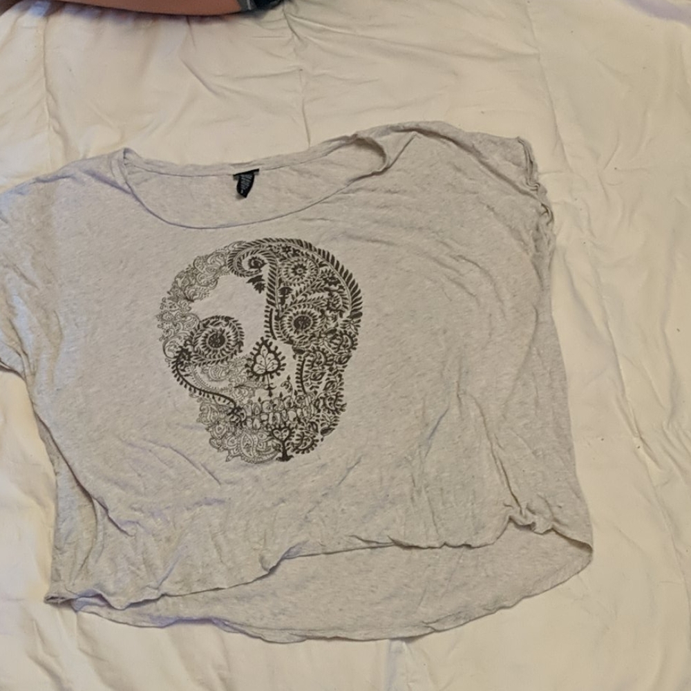 Torrid size 3 shirt